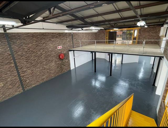 INDUSTRIAL PROPERTY TO RENT IN HENNOPSPARK